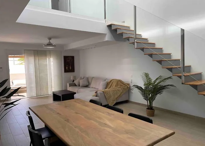 Sunset Bastian, Junto A La Costa Prázdninový dům