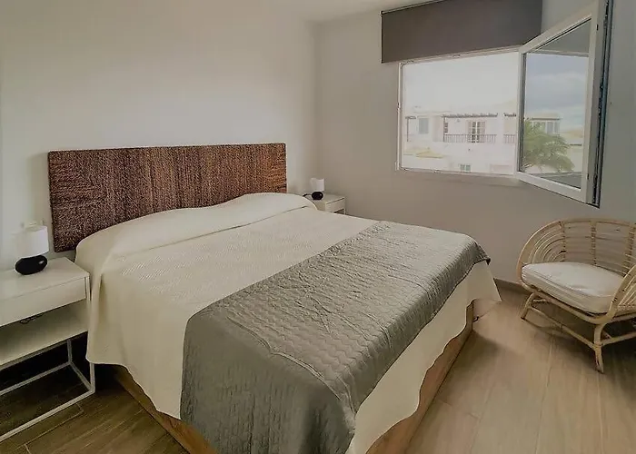 Sunset Bastian, Junto A La Costa * Costa Teguise