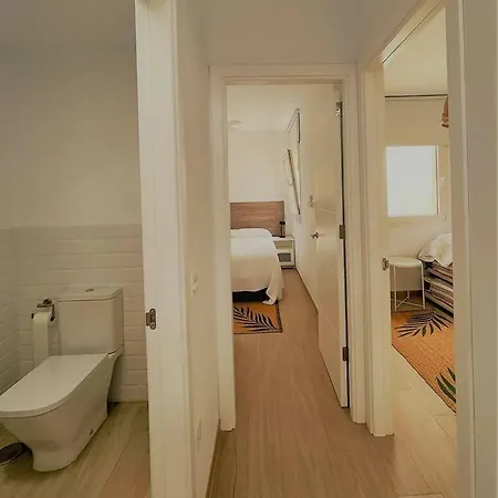 Sunset Bastián, Junto A La Costa